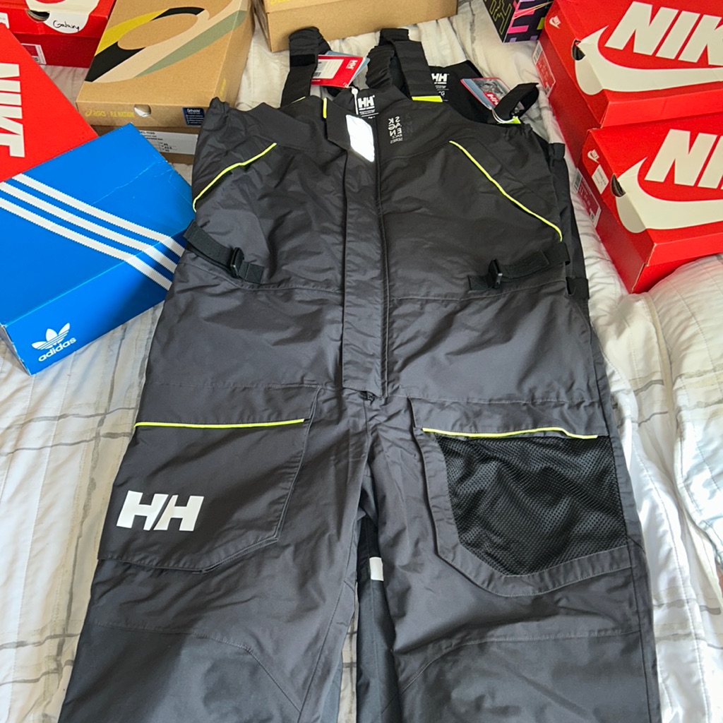 Brand New Helly Hansen Skagen Offshore Bib Size Xl Black